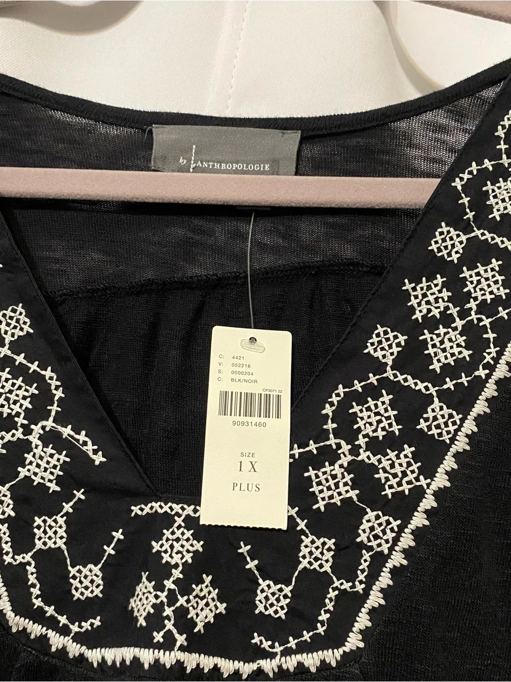 Anthropologie Black Embroidered Puff Sleeve Peasant Top V-Neck Women’s 1X Boho